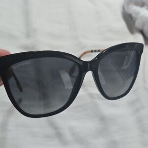 Burberry Black Glossy Cat-Eye Sunglasses
